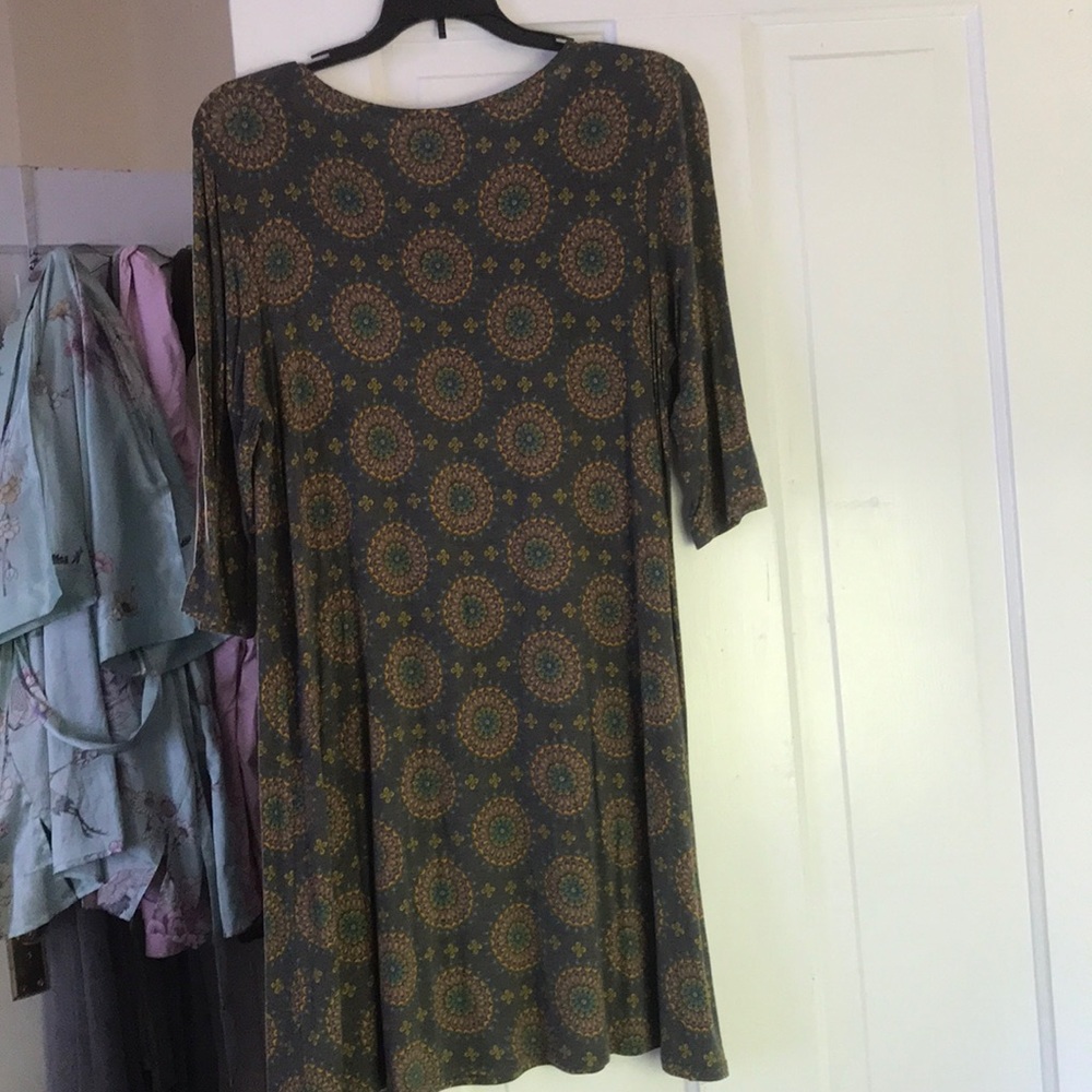 Dress - Picture 2 of 2
